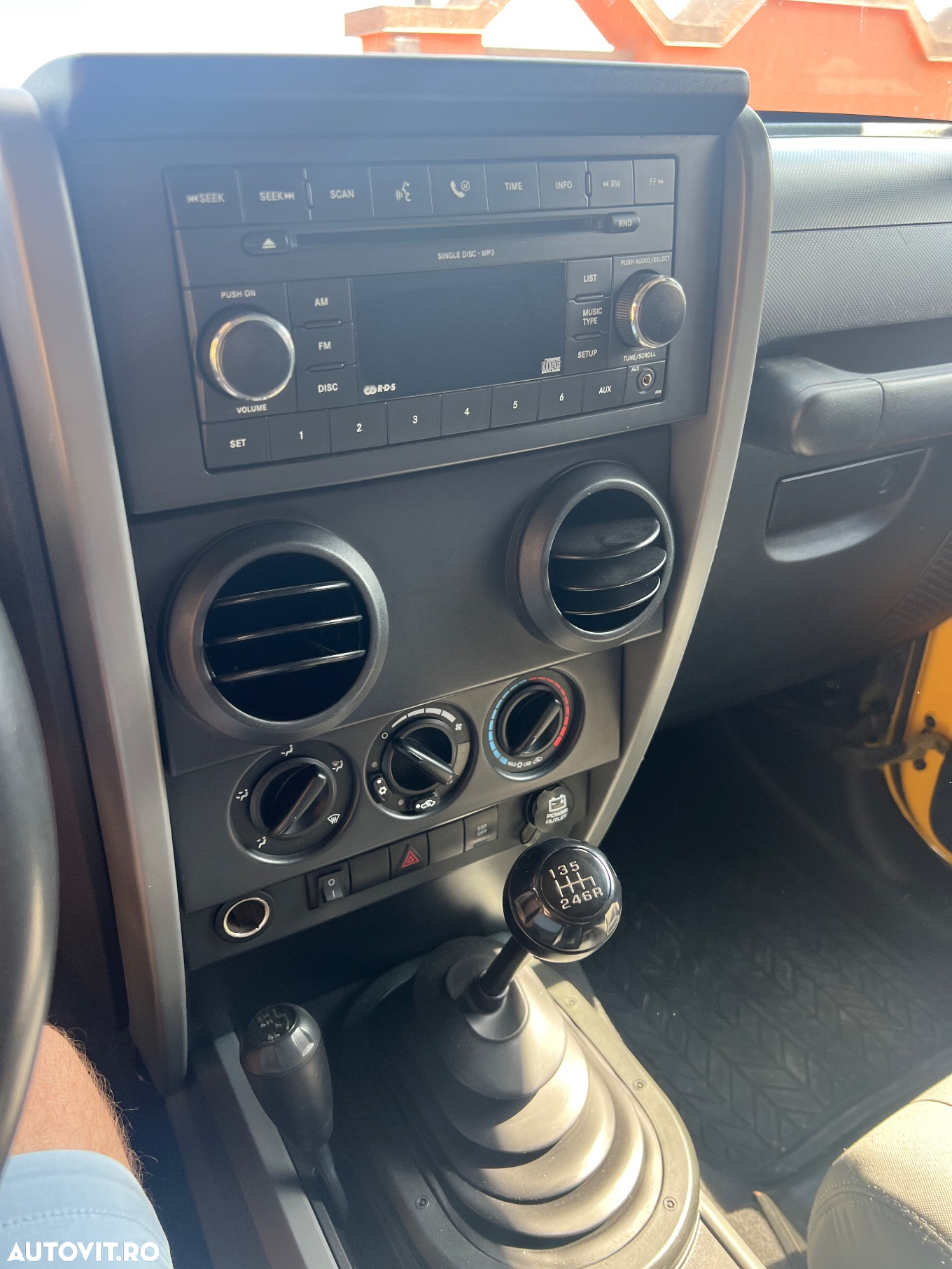 Jeep Wrangler - 13