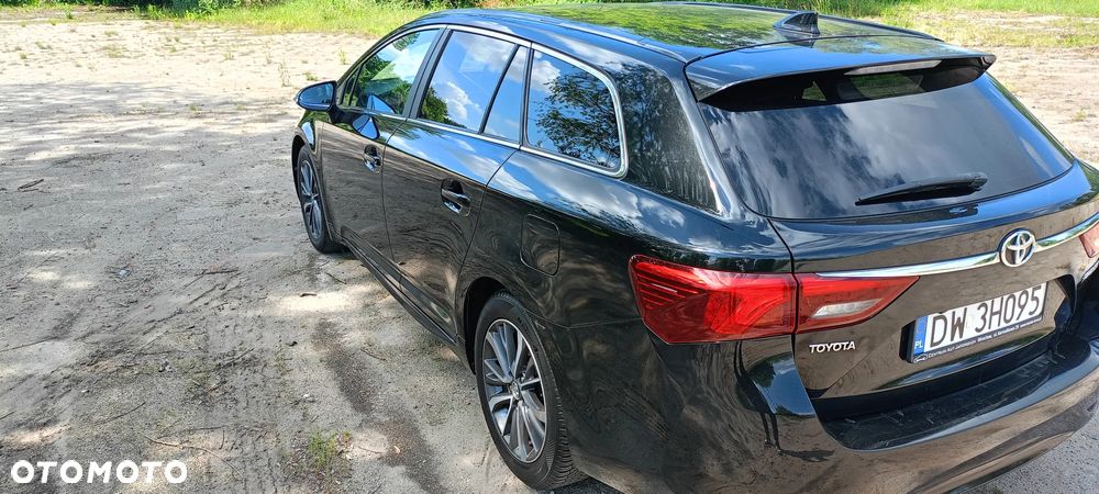Toyota Avensis 1.8 Selection - 13