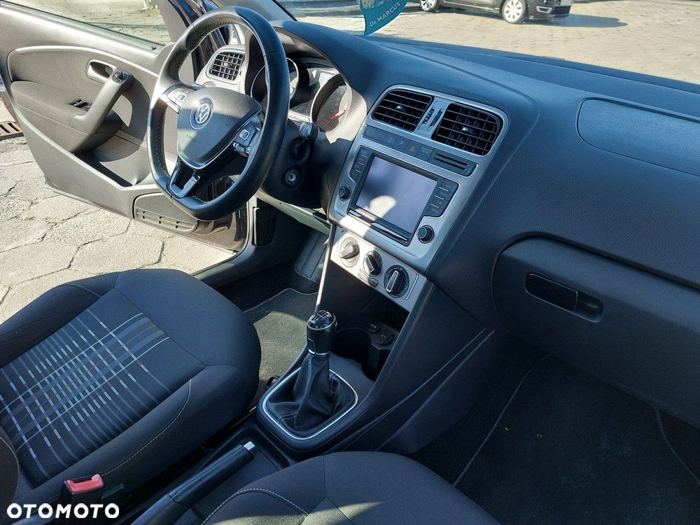 Volkswagen Polo - 14
