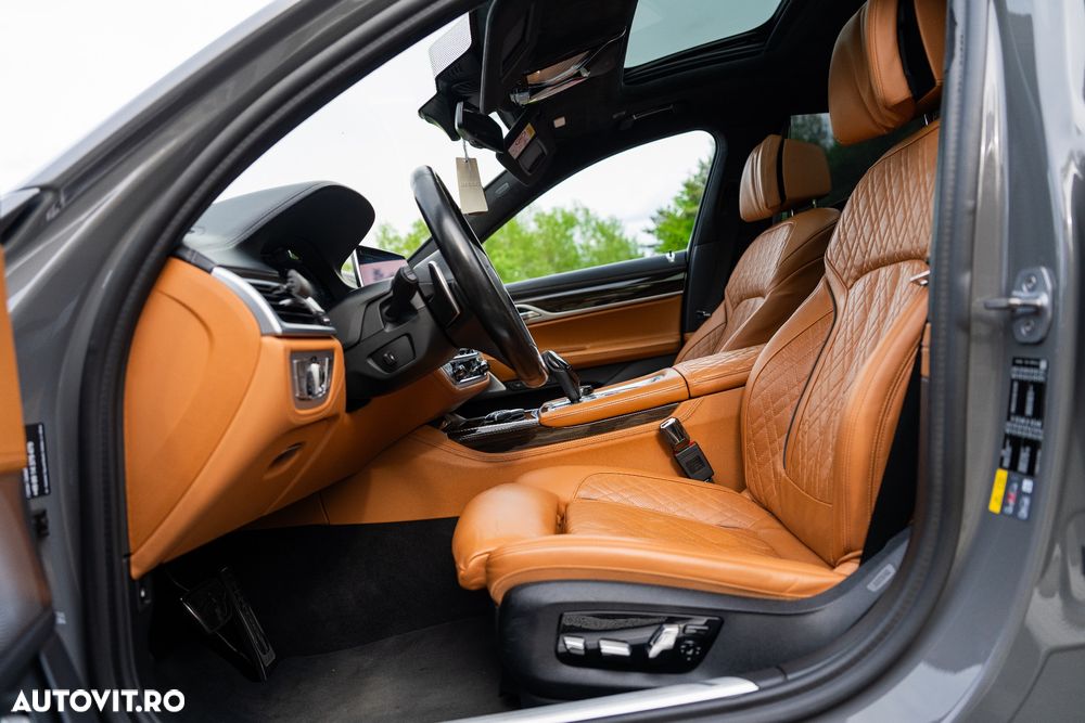 BMW Seria 7 - 26