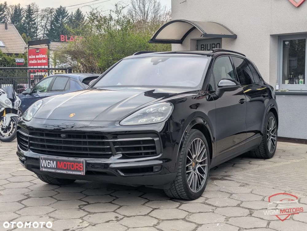Porsche Cayenne Standard - 2