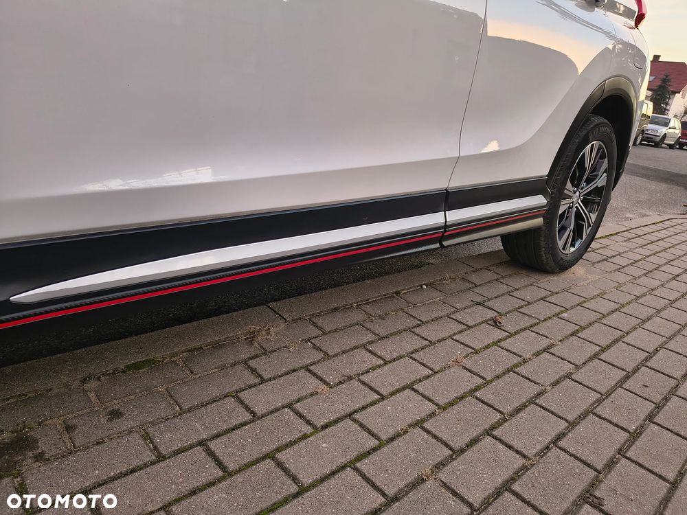 Mitsubishi Eclipse Cross 1.5 T GPF Invite Plus - 26