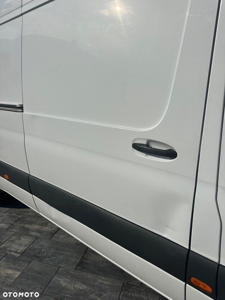 Mercedes-Benz SPRINTER - 6