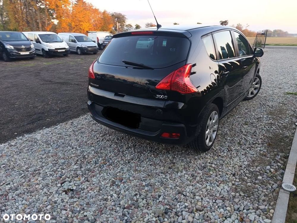 Peugeot 3008 1.6 Active - 11