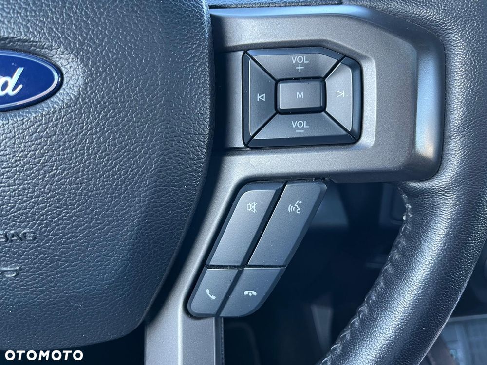 Ford Expedition - 8
