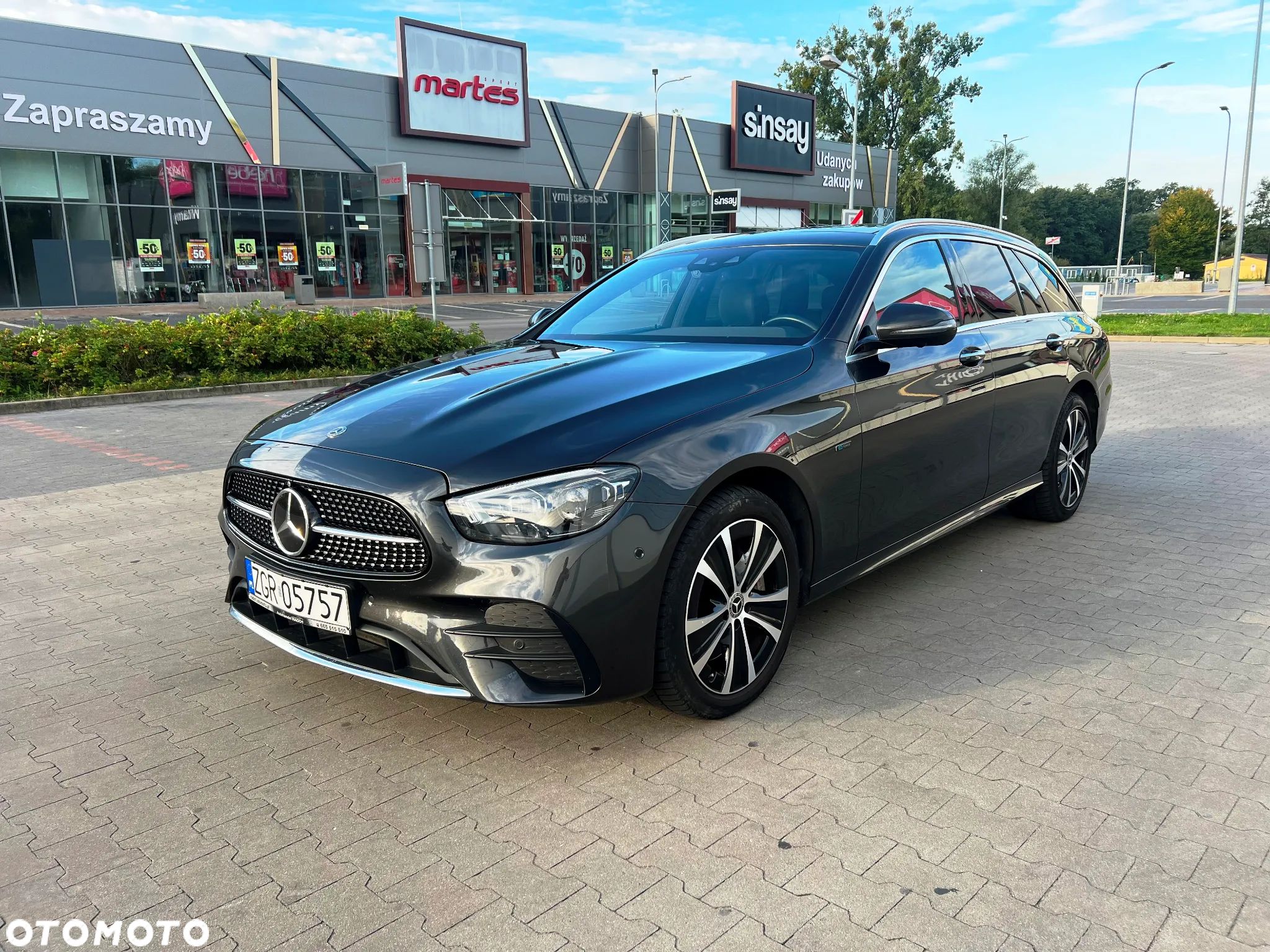 Mercedes-Benz Klasa E 300 de 4Matic T 9G-TRONIC AMG Line - 1