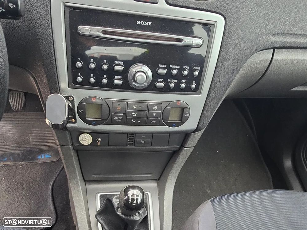 Ford Focus 1.6 TDCi Titanium - 11