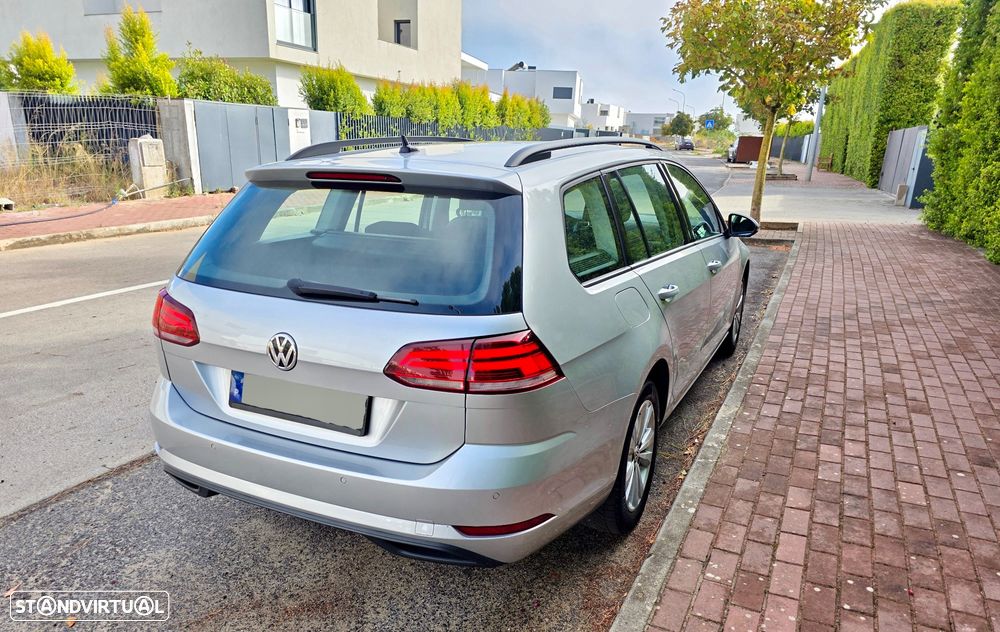 VW Golf Variant 1.6 TDi SCR Comfortline - 5