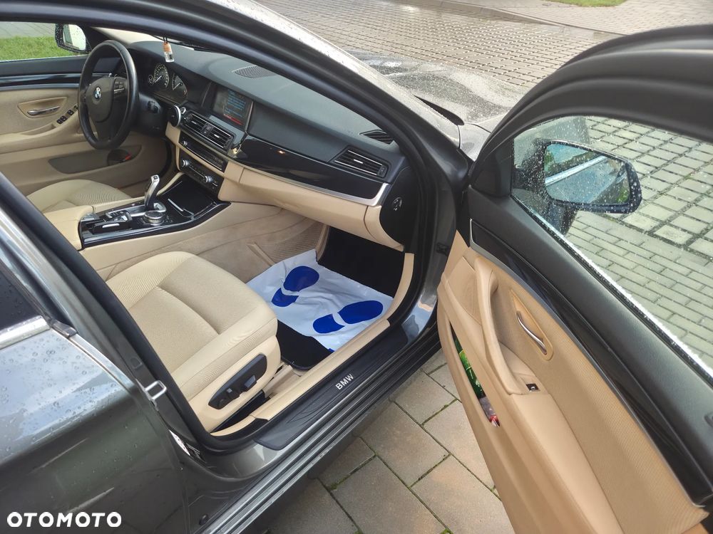 BMW Seria 5 520d - 10