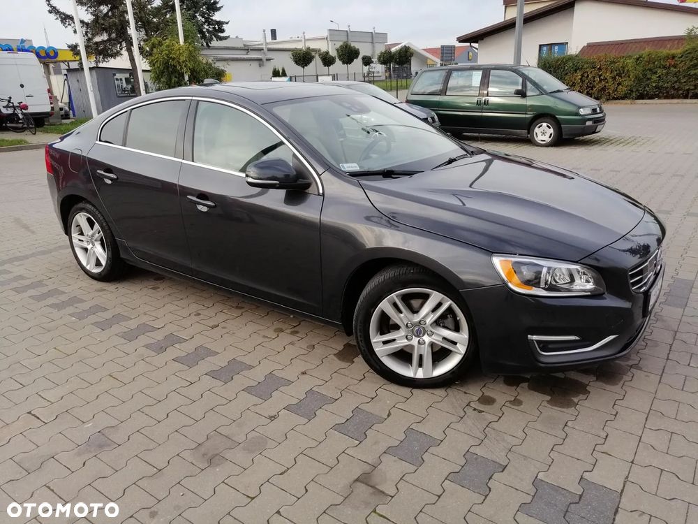 Volvo S60 T5 Drive-E Summum - 2