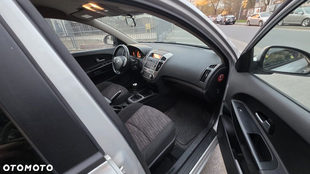 Kia Ceed 1.6 CRDi EX - 20