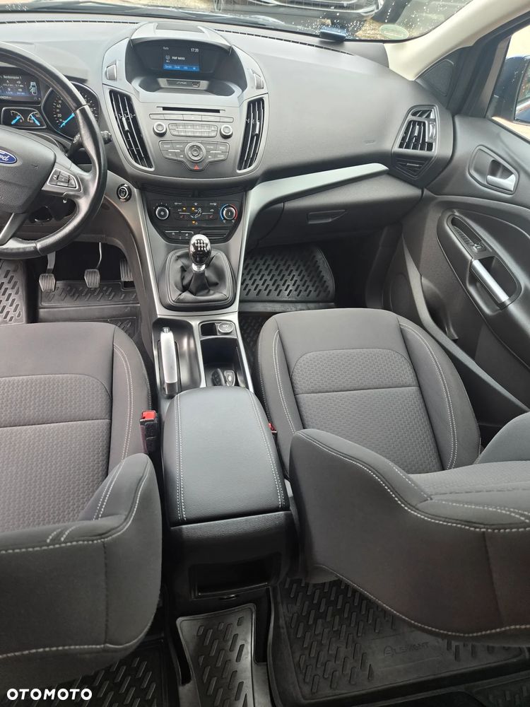 Ford Kuga 1.5 EcoBoost 2x4 Cool & Connect - 15