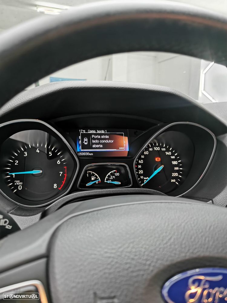 Ford Focus 1.0 EcoBoost ST-Line - 4