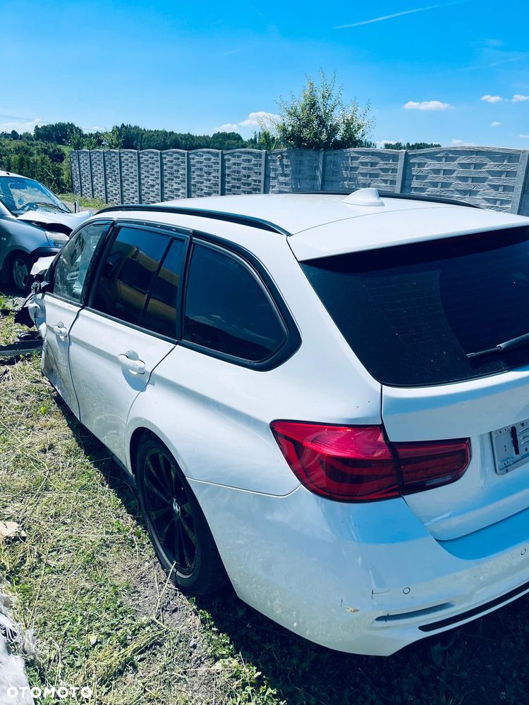 BMW Seria 3 318d Sport Line - 1