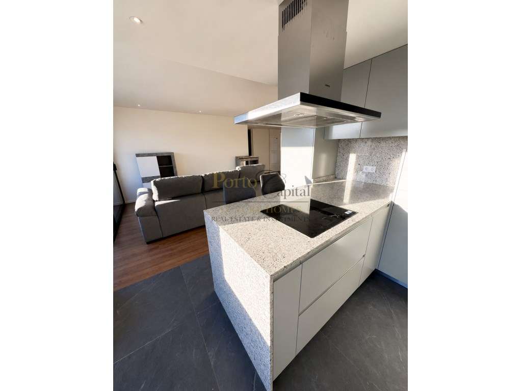 EXCELENTE APARTAMENTO T2, MOBILIADO E EQUIPADO, EM GAIA JUNTO AO METRO - Grande imagem: 3/19