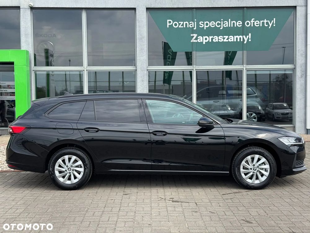 Skoda Superb 2.0 TDI SCR Essence DSG - 8