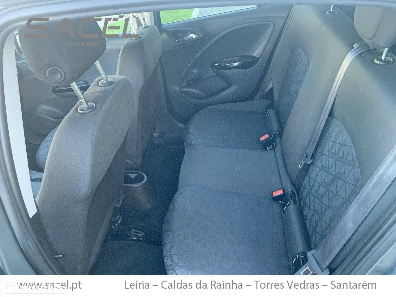 Opel Corsa 1.2 120 Anos - 10