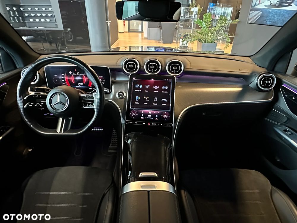 Mercedes-Benz GLC 200 mHEV 4-Matic AMG Line - 8