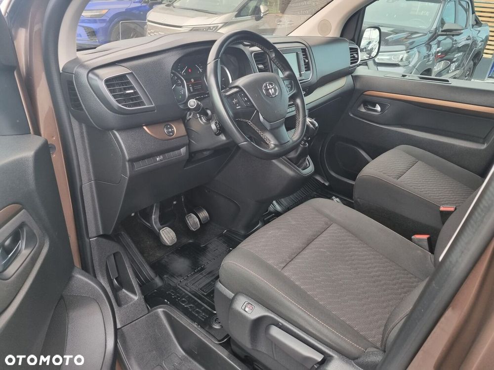 Toyota Proace Verso 2.0 D4-D Medium Family - 23