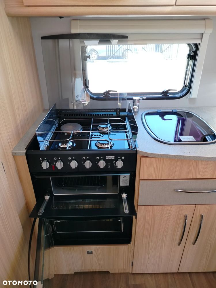 Coachman Vision 15/2 - 14