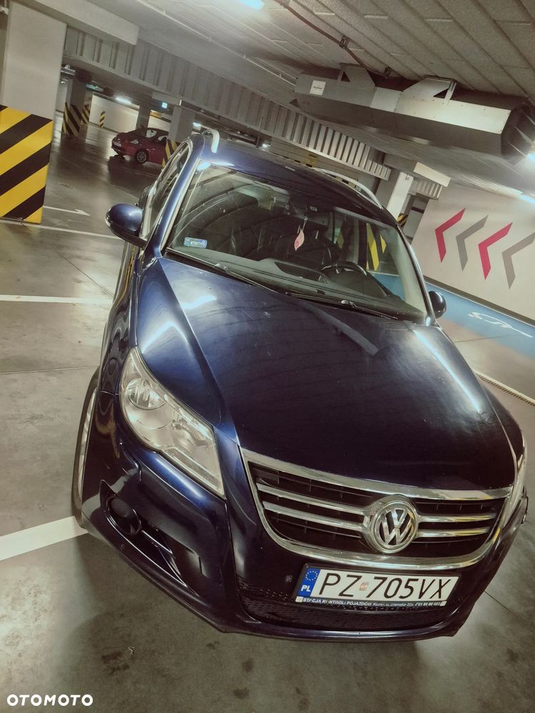Volkswagen Tiguan - 4