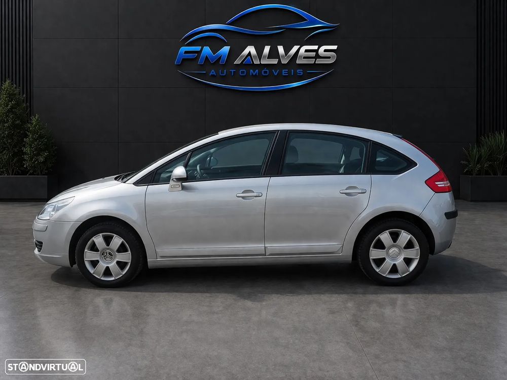 Citroën C4 1.4 16V SX - 8