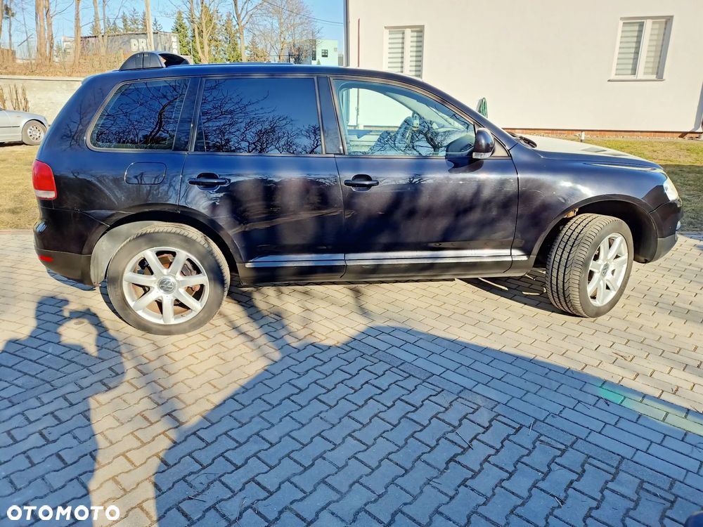 Volkswagen Touareg 3.2 V6 Tiptr - 11