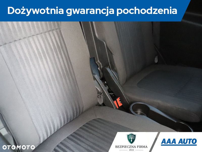 Opel Zafira - 22