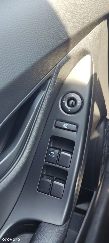 Hyundai ix20 1.4 blue Comfort - 19