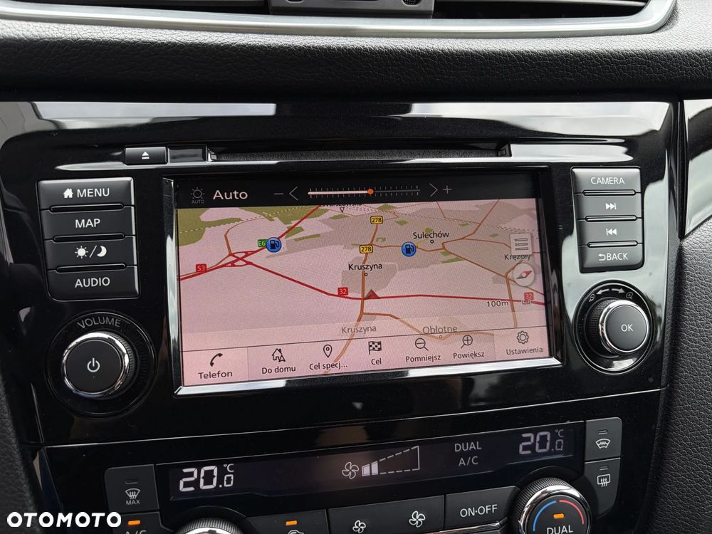 Nissan Qashqai 1.3 DIG-T N-Connecta DCT - 27