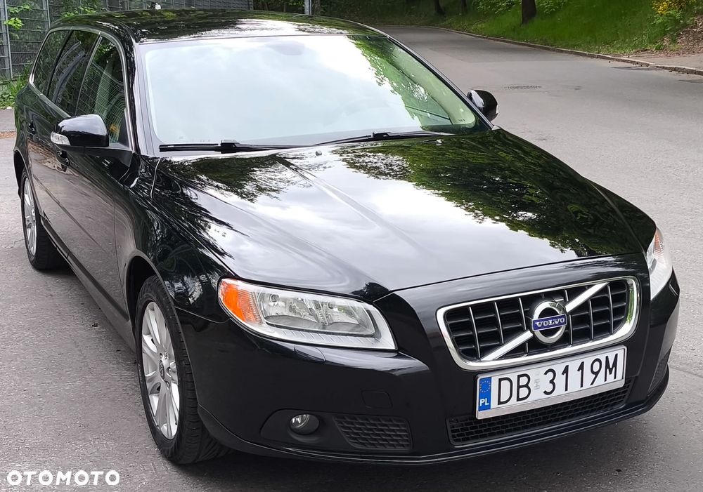 Volvo V70 D3 Momentum - 16