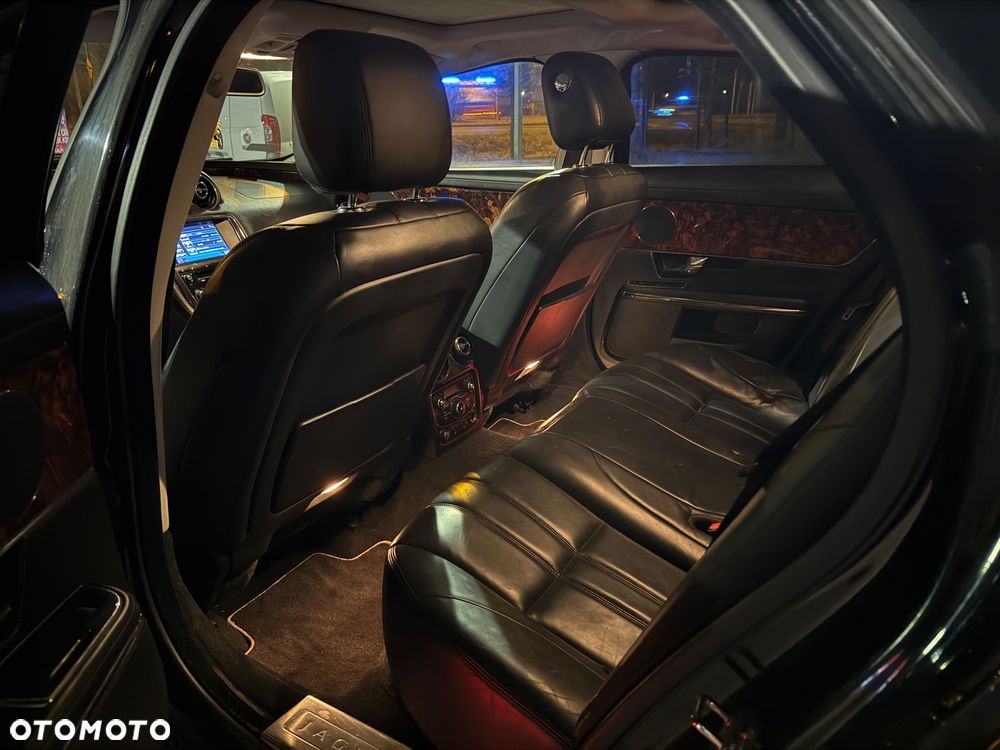 Jaguar XJ 3.0 V6 S Premium Luxury - 10