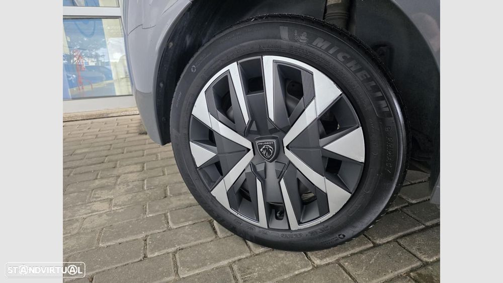 Peugeot 208 1.2 PureTech Active - 22