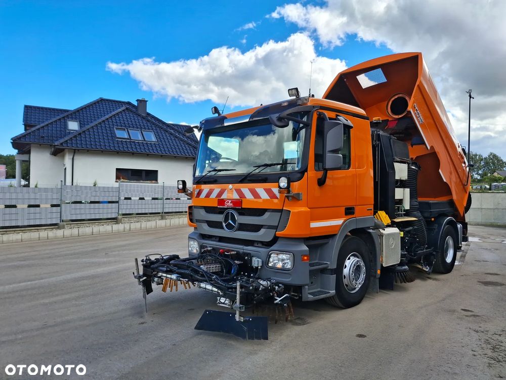 Mercedes-Benz Actros 1932 Zamiatarka FAUN Szczotki L/R Odchwaszczarka Szczotki Przednie 2014r PM10 Rura Do Liści Dodatkowy Zbiornik Wody Hydrostat Pneumatyka 3237 MTH - 9