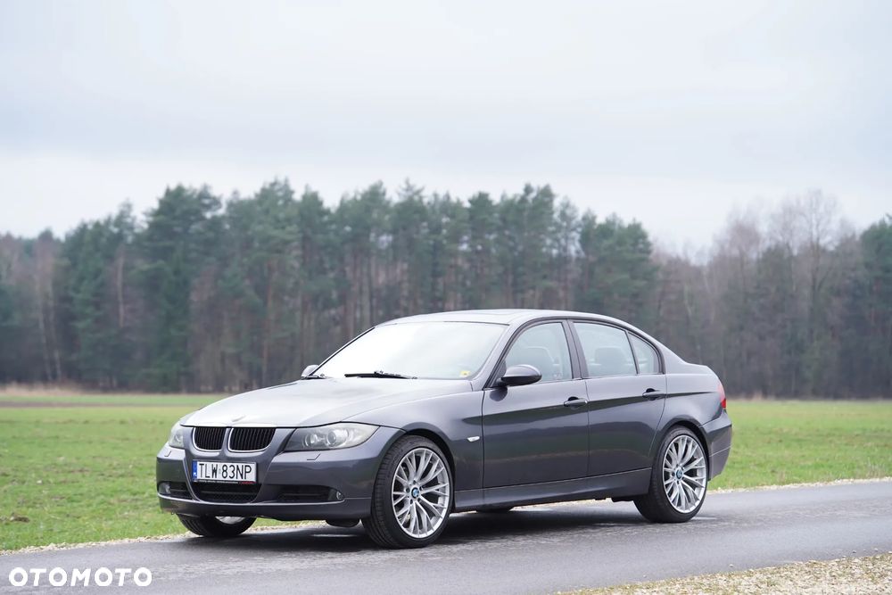 BMW Seria 3 - 1