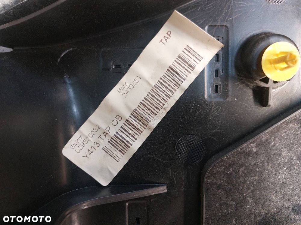 TAPICERKA PLASTIK KLAPY BAGAŻNIKA VOLVO XC60 I - 6