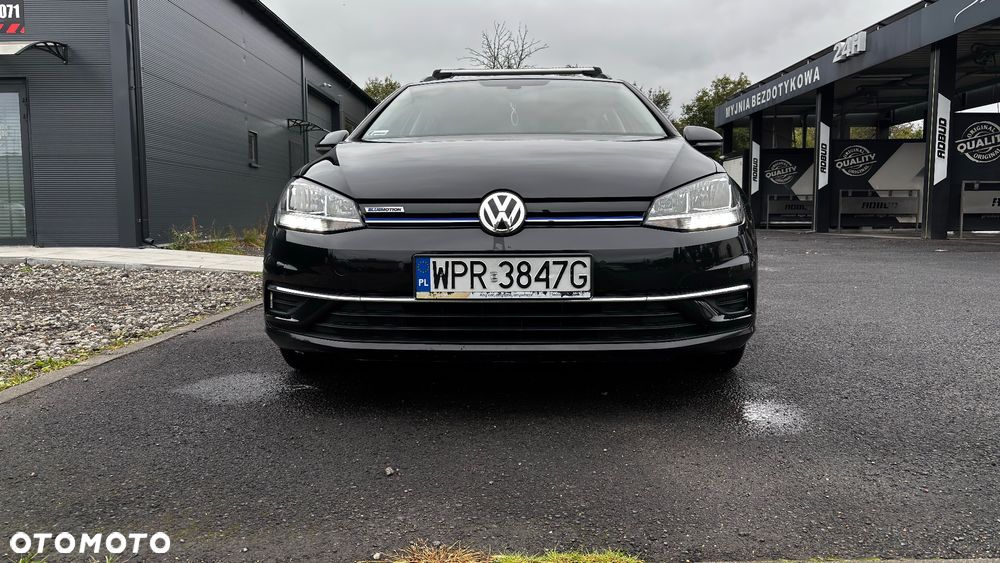 Volkswagen Golf VII 1.5 TSI BMT Comfortline DSG - 4