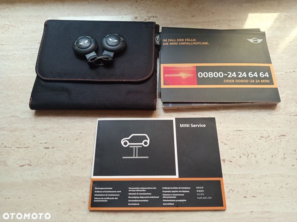 MINI ONE - 20