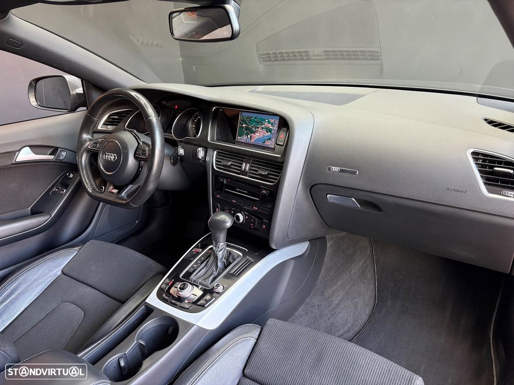 Audi A5 2.0 TDI Multitronic Business Line S-line - 16