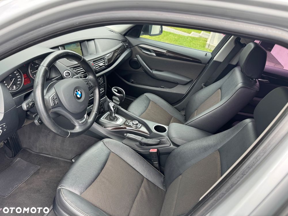 BMW X1 xDrive18d xLine - 8