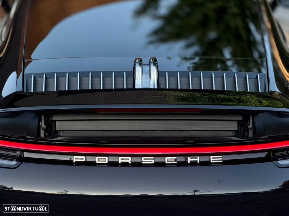 Porsche 911 (992) Carrera 4 PDK - 35