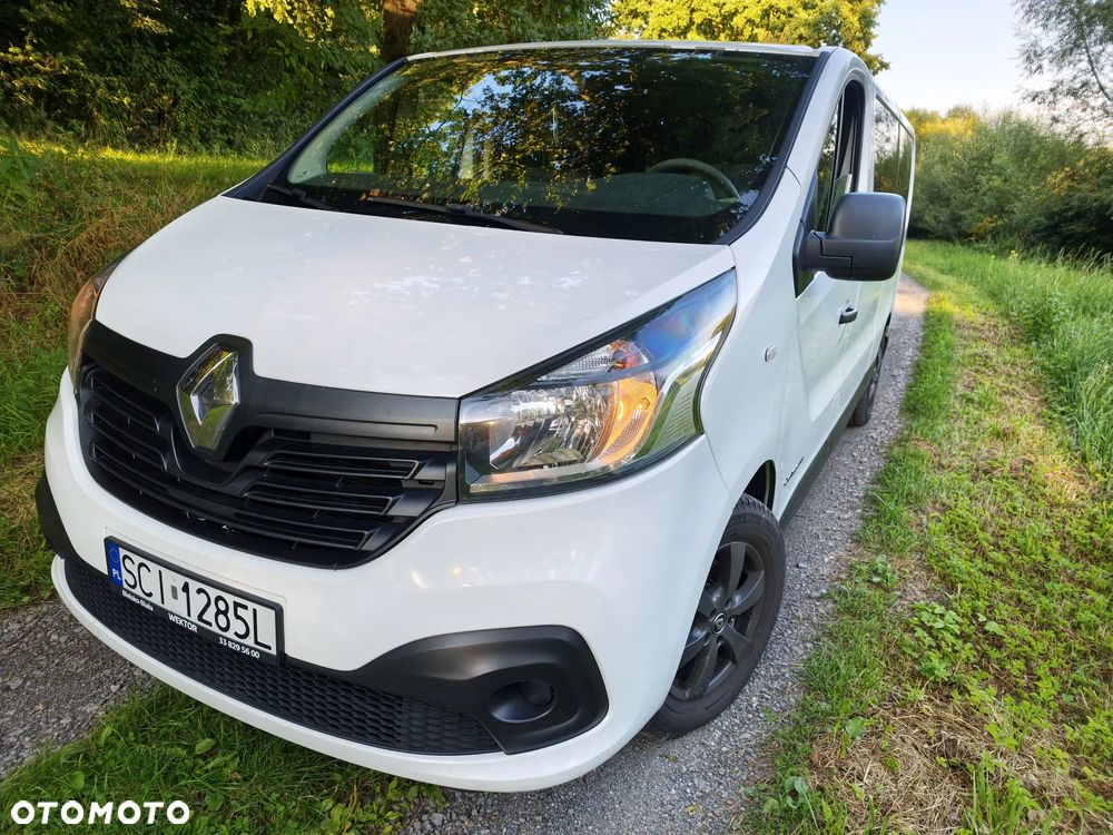 Renault Trafic 2017 photo 2