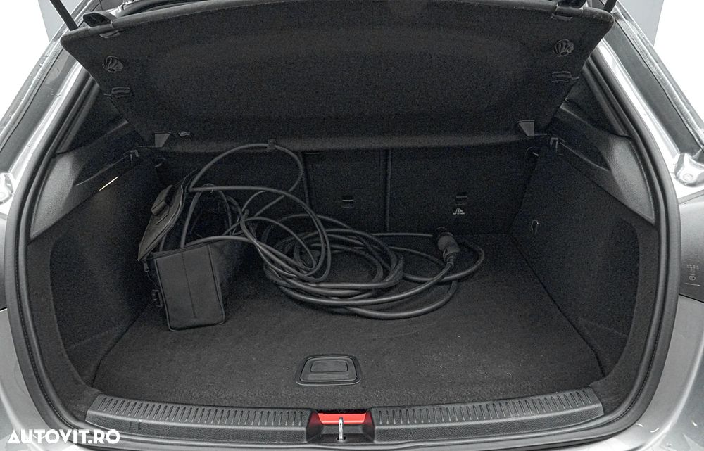 Mercedes-Benz A 250 e 8G-DCT Style - 26