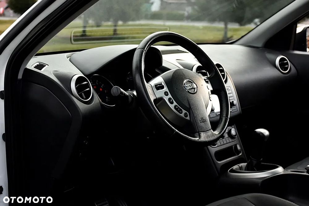 Nissan Qashqai 1.6 I-Way - 15