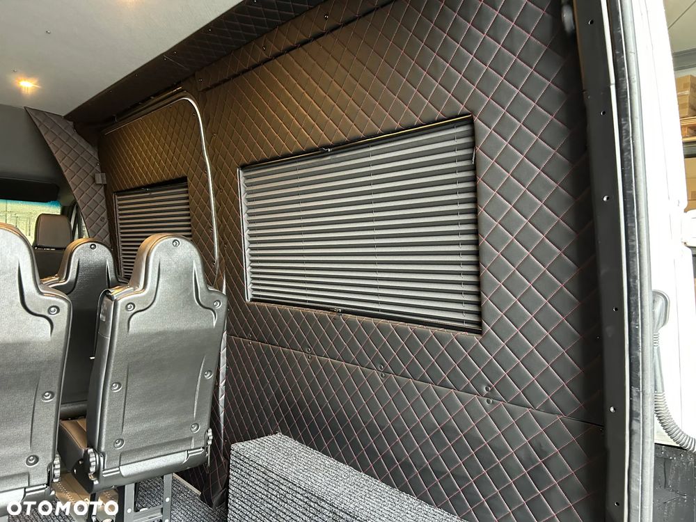 Mercedes-Benz Sprinter 214 CDI Standard HA 7G-TRONIC Plus - 32