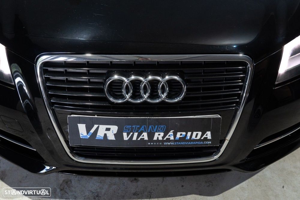 Audi A3 Sportback 2.0 TDi S-line - 32