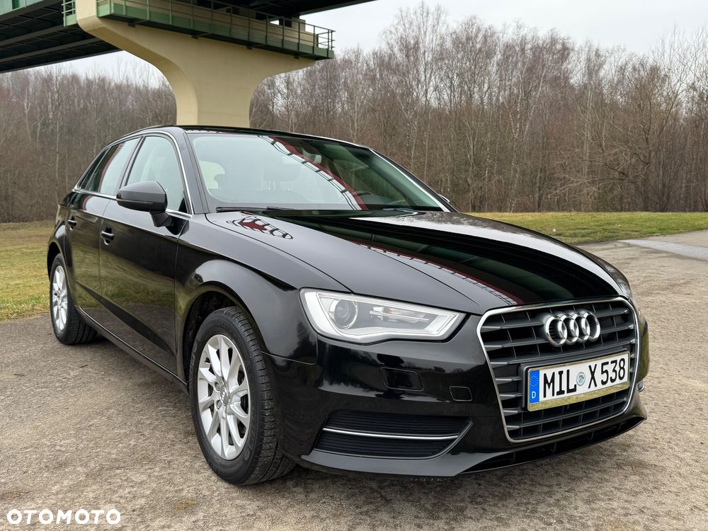 Audi A3 Sportback 1.4 TFSI Ambiente - 16