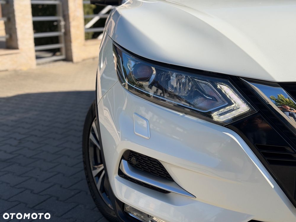 Nissan Qashqai 1.2 DIG-T N-Connecta EU6 - 3