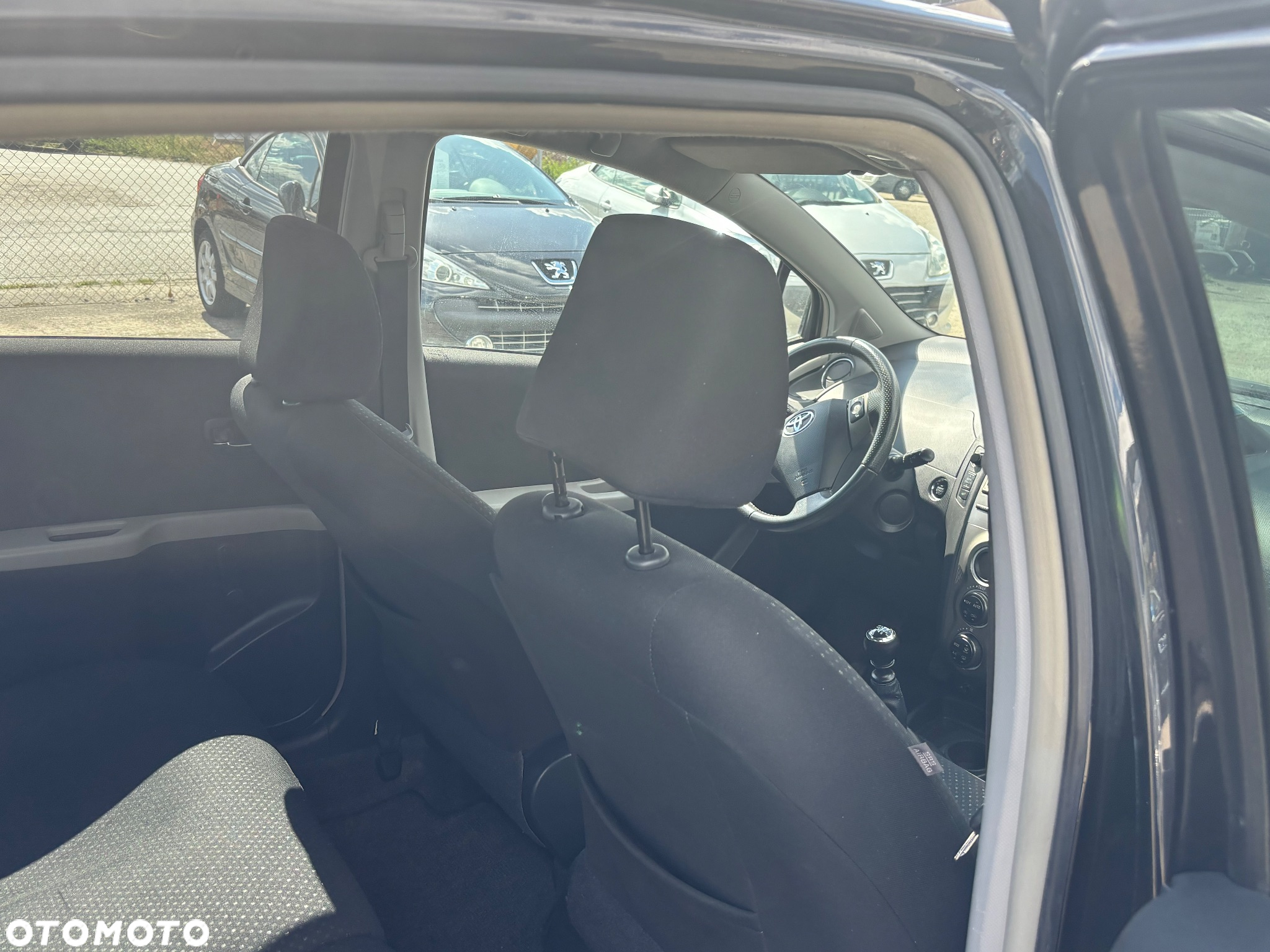Toyota Yaris 1.33 VVT-i Edition - 26