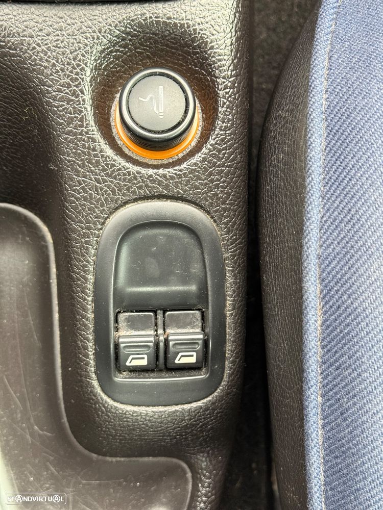 Peugeot 206 1.1 XT - 20